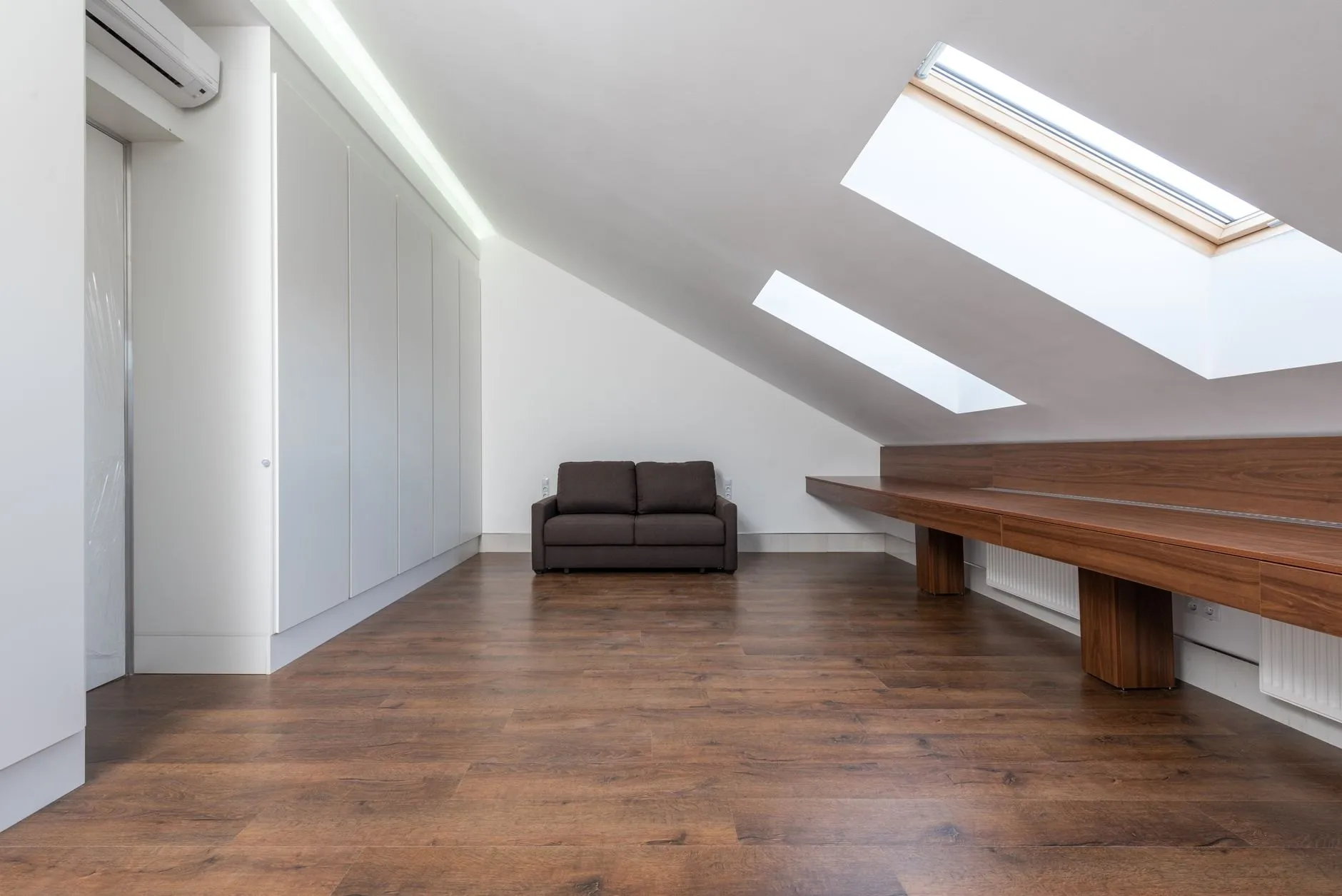 Indoor Air Quality and Humidity